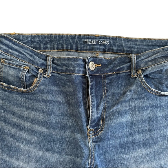 Maurices Stretch Straight Leg Jean Sz 12 Med Wash Mid Rise Med Wash Cotton Blend - Picture 2 of 7